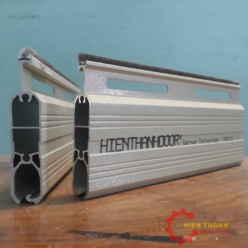 Cửa cuốn khe thoáng HTdoor 5211E