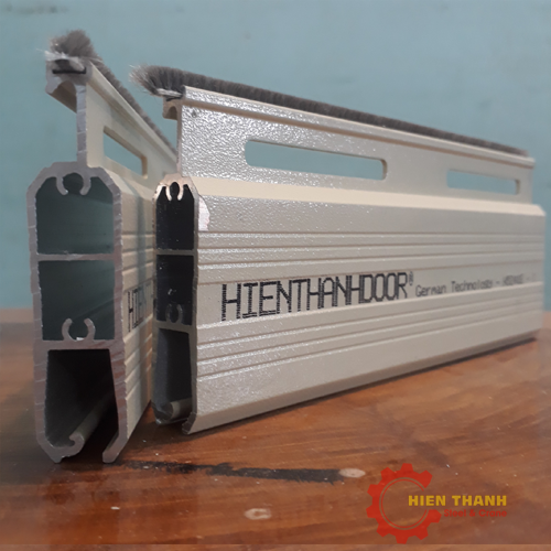 Cửa cuốn khe thoáng HTdoor 5241E