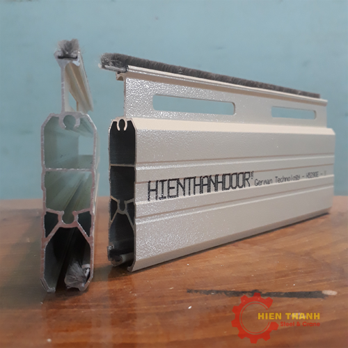 Cửa cuốn khe thoáng HTdoor 5290E